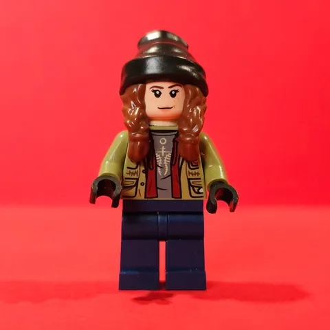 LEGO minifigure, Jurassic World, Dominion, jw078, Maisie Lockwood
