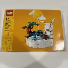 LEGO Iconic: Jade Rabbit (40643)