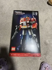 LEGO Icons: Optimus Prime (10302)