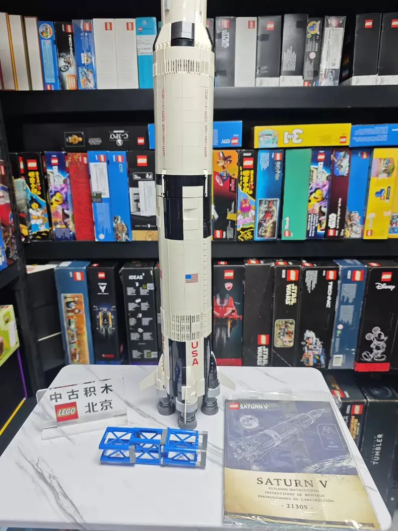 LEGO 21309 Ideas NASA Apollo Saturn V 1969 pcs -丨With Instruction丨No box！