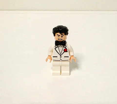 LEGO Bruce Wayne White Tuxedo sh0308 70909 DC The Lego Batman Movie