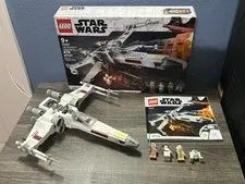 LEGO Star Wars: Luke Skywalker's X-Wing Fighter (75301) Complete Box and Manual