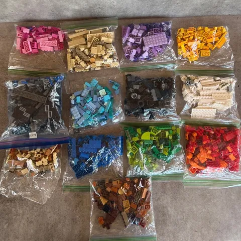 Lego Lot 3lbs Color sorted huge bundle bricks purple pink mixed bundle clean