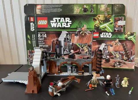 LEGO Star Wars: Duel on Geonosis (75017) - 100% Complete (Minifigs, Manual, Box)