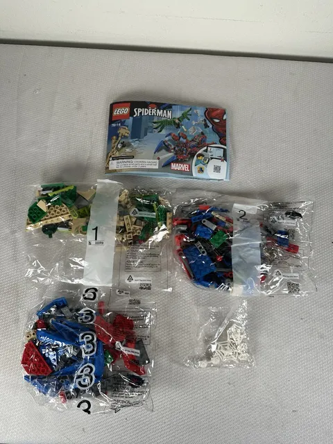 LEGO Super Heroes: Spider-Man's Spider Crawler (76114) Sealed Bags Retired