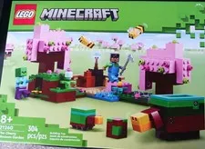 LEGO 21260 Minecraft The Cherry Blossom Garden 304pcs New sealed