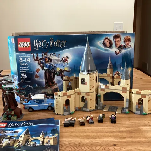 LEGO Harry Potter Hogwarts Whomping Willow #75953  Used 100% Complete 