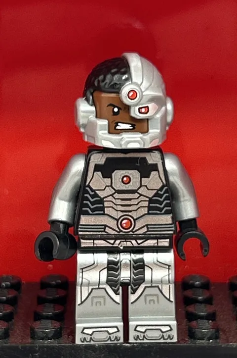 DC Comics Cyborg Custom Lego Minifigure