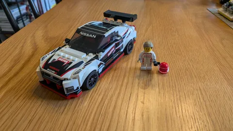LEGO SPEED CHAMPIONS: Nissan GT-R NISMO (76896) Used Complete