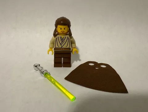 LEGO Star Wars Qui-Gon Jinn Minifigure sw0027 7204 Jedi Defense II - NEW