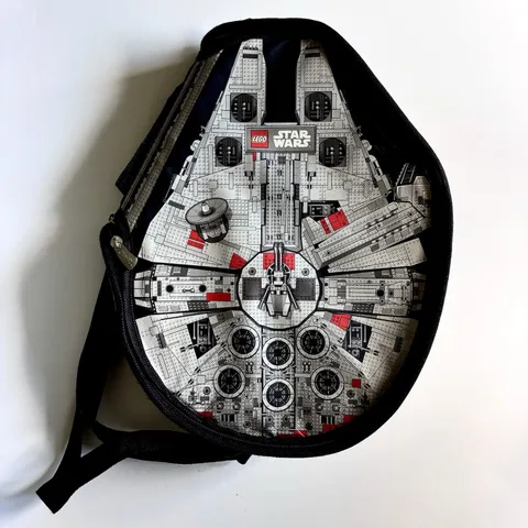 Lego Star Wars Millennium Falcon Minifigure Zippered Storage Carrying Case