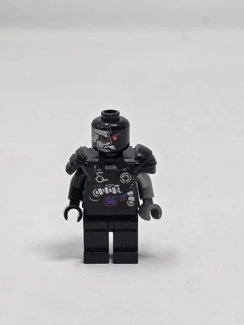 LEGO Ninjago General Cryptor minifigure 70596 Samurai X Cave