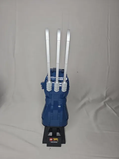 LEGO 76250 Marvel X-Men Wolverine's Adamantium Claws 100% Complete No Box