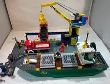 LEGO 4645 CITY HARBOR Set 100% Complete 2011 Retired