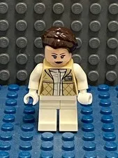 LEGO SW0346 Princess Leia - Hoth Outfit, Tan Jacket, Braided Hair Minifigure