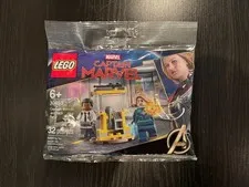 LEGO Super Heroes Captain Marvel and Nick Fury polybag set (30453) *NEW*