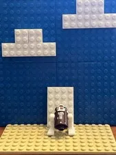 LEGO Star Wars Astromech Droid R7 Brown and White Minifigure