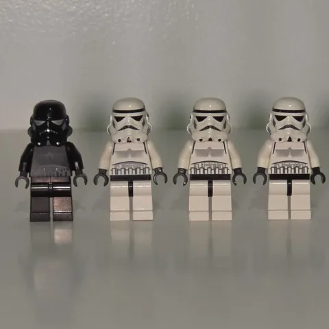 LEGO Star Wars Stormtrooper Minifigure Lot of 4 Plastic Figures