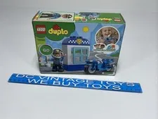 NEW IN BOX/Sealed  Lego DUPLO 10900 Police Bike  - 8 Pieces - Age 2+