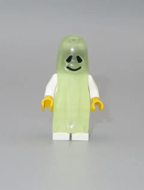 LEGO Castle Rare Trans Glow in the dark ghost shroud  minifigure 10176