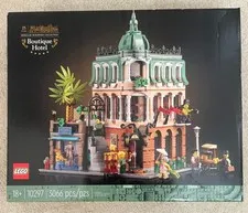 LEGO Icons 10297 Boutique Hotel Retired Modular Building NEW Sealed Box