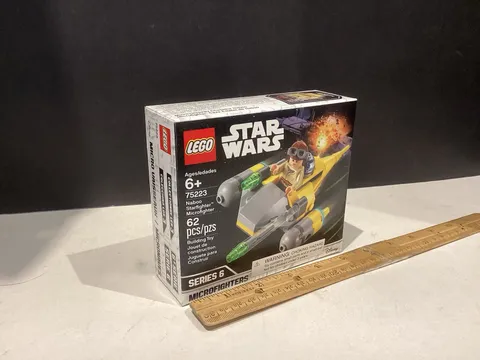 LEGO Star Wars: Naboo Starfighter Microfighter (75223)