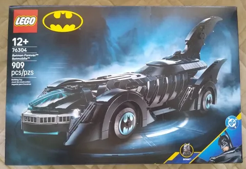 LEGO Batman Forever Batmobile 76304 909 pcs 12+