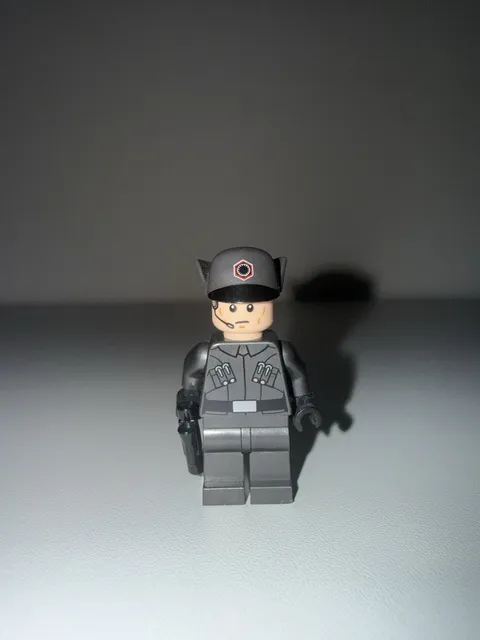 Lego Star Wars First Order Officer Minifigure Lieutenant / Captain 75190 sw0870