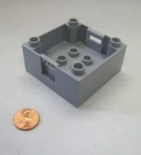 Lego Duplo SOLID GREY SHIPPING CRATE BOTTOM PART CARGO Block Train Truck