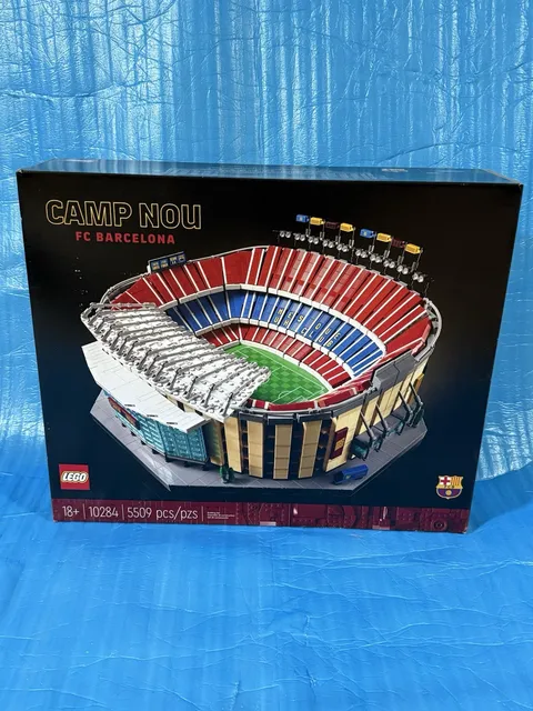 LEGO Icons Camp Nou FC Barcelona 10284 Stadium New Factory Sealed