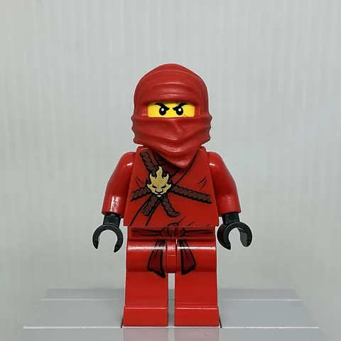 LEGO Ninjago The Golden Weapons njo0007 Kai Minifigure 2505 2508 2111 2258 30083