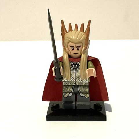 LEGO Lord of the Rings THRANDUIL Minifigure Mirkwood Elf Army