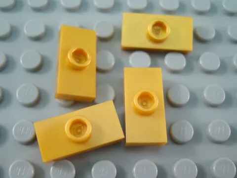New LEGO Lot of 4 Pearl Gold 1x2 Specialty Plates with 1 Stud