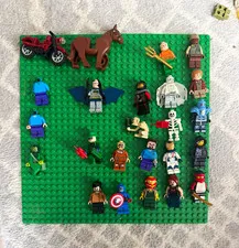 LEGO Minifigures Minifigure Lot Batman & Captain America w/ Accessories