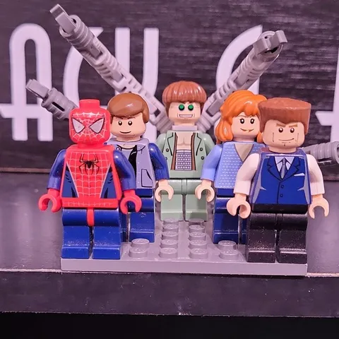 LEGO Spider-Man Minifigures From Doc Ocks Hideout Set 4856 Retired In 2004
