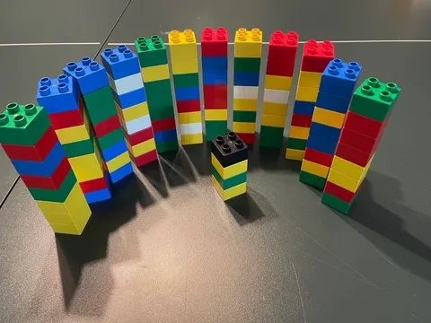 Lego Duplo Lot of 100 Blocks - 2 x 2 - Mixed Colors