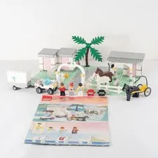 Lego 6419 Paradise Legoland Town Town Stables Riding (1992)