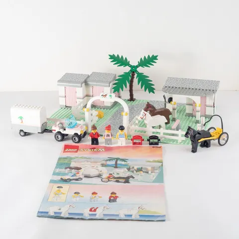 Lego 6419 Paradise Legoland Town Town Stables Riding (1992)