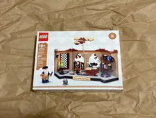 LEGO 40902 Tribute to Leonardo da Vinci - Slight Crushing - GWP BRAND NEW SEALED