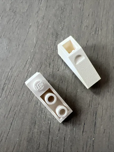 LEGO 4287 White Slope, Inverted 33 3 x 1 - 2 Pieces
