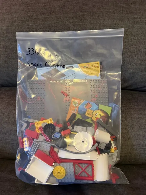 LEGO CITY: Space Centre (3368), 99% Complete, Original Instructions, No Box