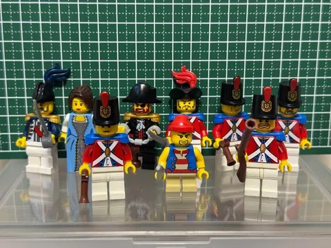 LEGO 10210 Imperial Flagship ONLY MINIFIGURE Set Lot Advanced models 2010 