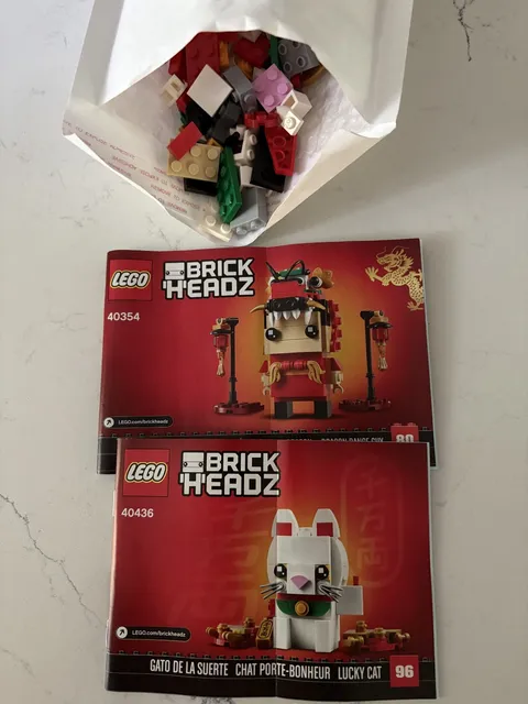 2 Set lot LEGO BrickHeadz Lucky Cat 40436 Dragon Dance Guy 100% complete