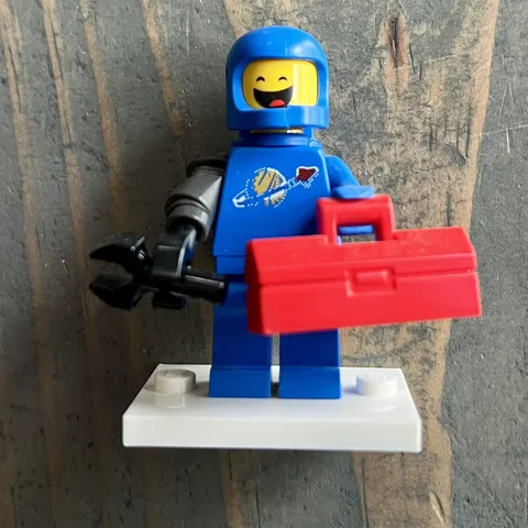 LEGO Movie 2 Apocalypse Benny Spaceman Minifigure 71023 (tlm150) Complete 