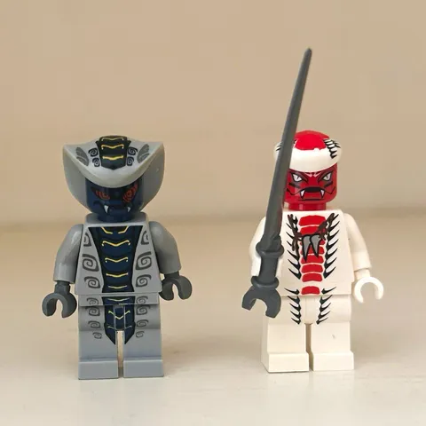 LEGO Ninjago 2012 Fangpire and Hypnobrai Minifigures #ninjago #lego