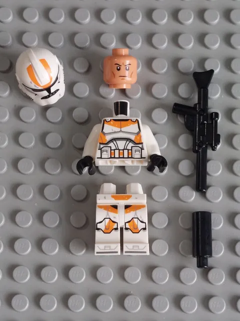 Lego 75337 Star Wars 212th Attack Battalion Trooper Minifigure Unassembled New