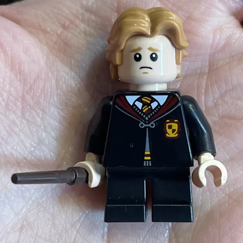 Lego Harry Potter MiniFigure, COLIN CREEVEY with Wand from set 76389