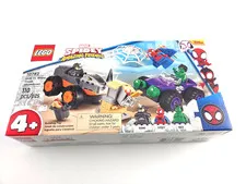 LEGO Spider-Man: Hulk vs. Rhino Truck Showdown (10782) New