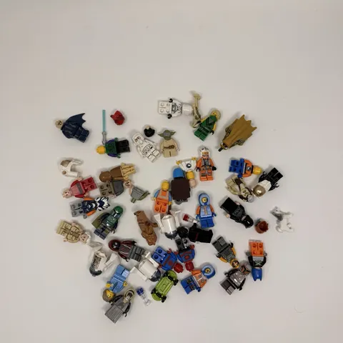 LEGO Minifigure Lot Star Wars Ninjago Marvel City Yoda Boba Fett R2-D2 38+!