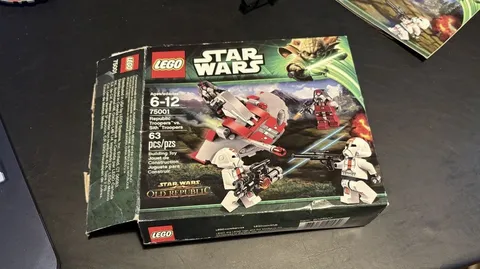 LEGO Star Wars: Republic Troopers Vs. Sith Troopers (75001) Complete w/ box